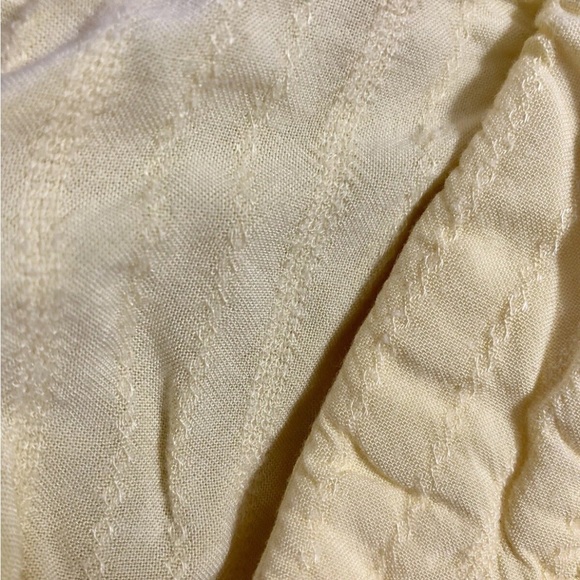 Kimchi Blue Urban Outfitters Yellow Super Soft High Waisted Shorts - Picture 5 of 6